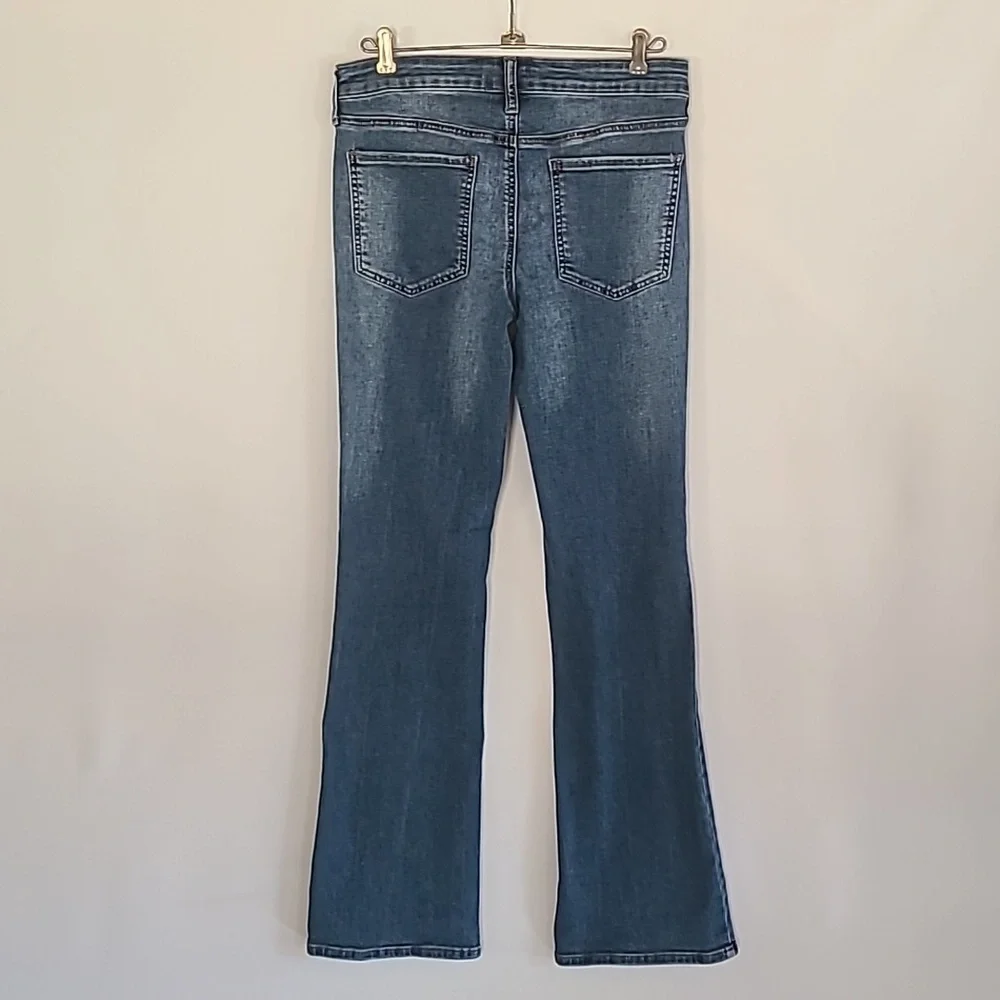 SO Women’s Bootcut Low Rise Dark Wash Denim Jeans Size 7/28 Stretch Casual